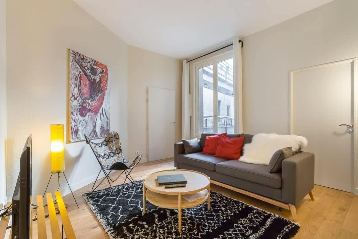 Arbre Sec - T2 - Meuble Tres Calme Daire Lyon Dış mekan fotoğraf